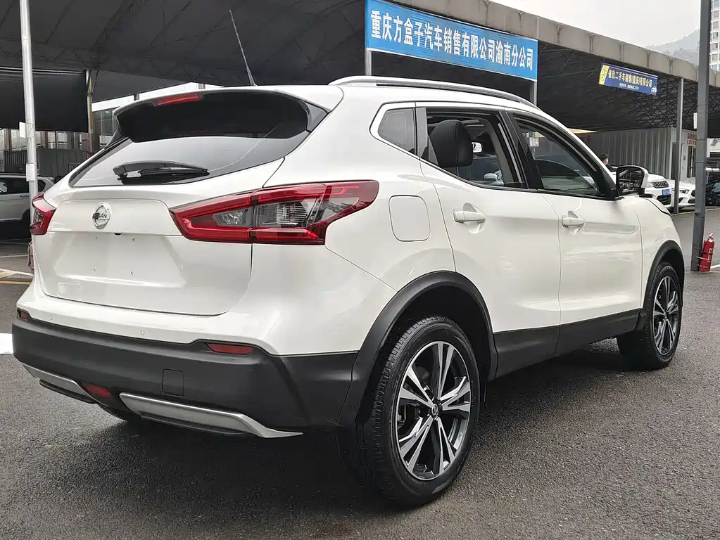 Nissan Qashqai 2022 — фото 8