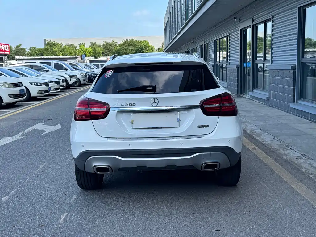 Mercedes-Benz GLA 2018 — фото 17