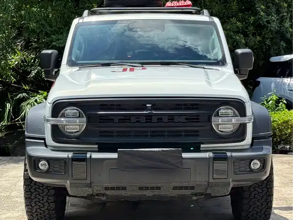 Tank 300 2023