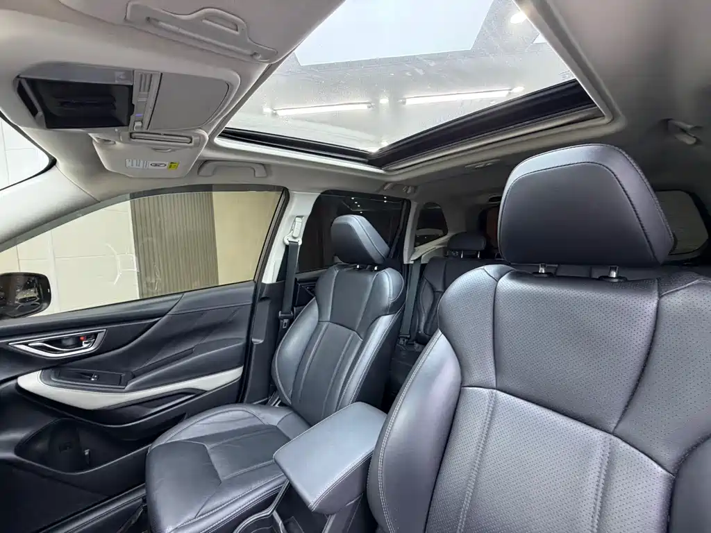 Subaru Forester 2022 — фото 13
