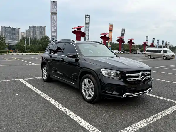 Mercedes-Benz GLB 2022