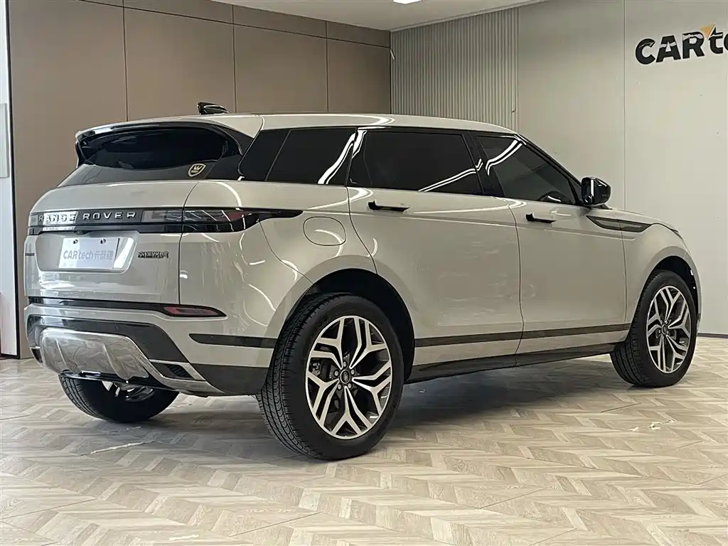 Land Rover Evoque 2025 — фото 5
