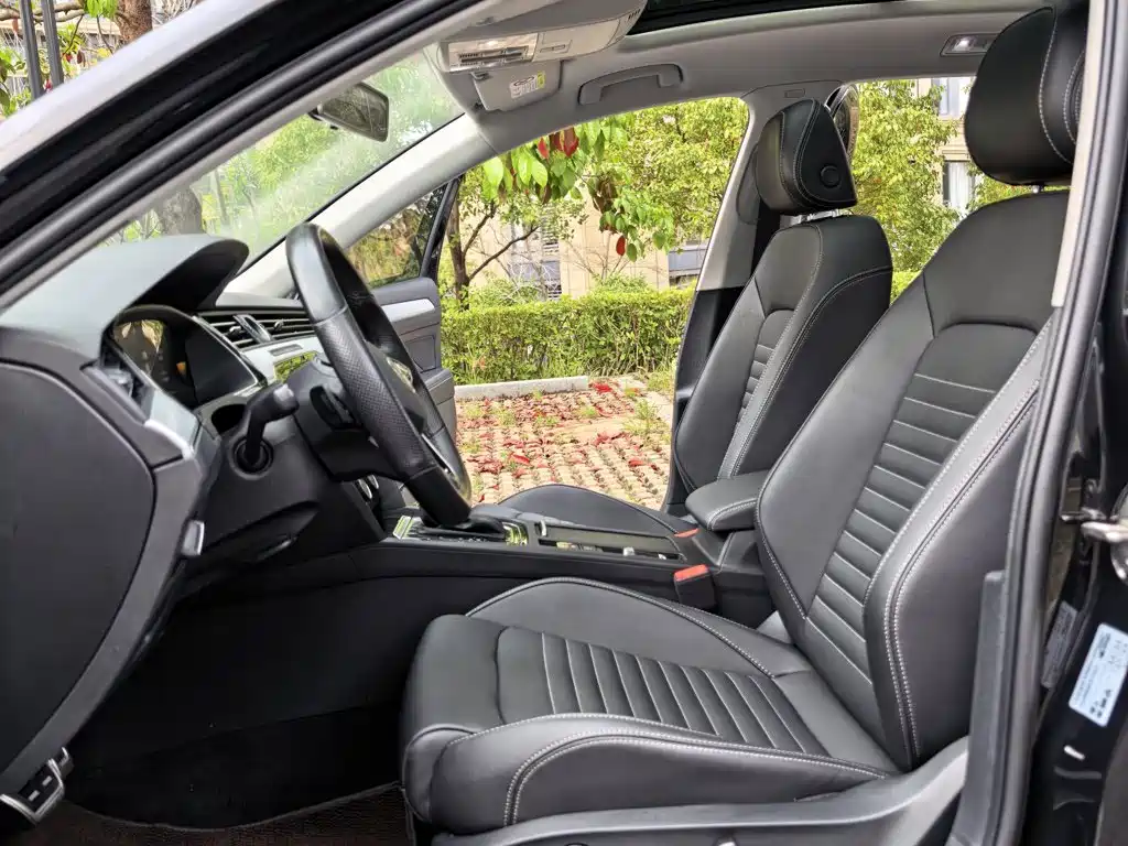 Volkswagen Magotan 2024