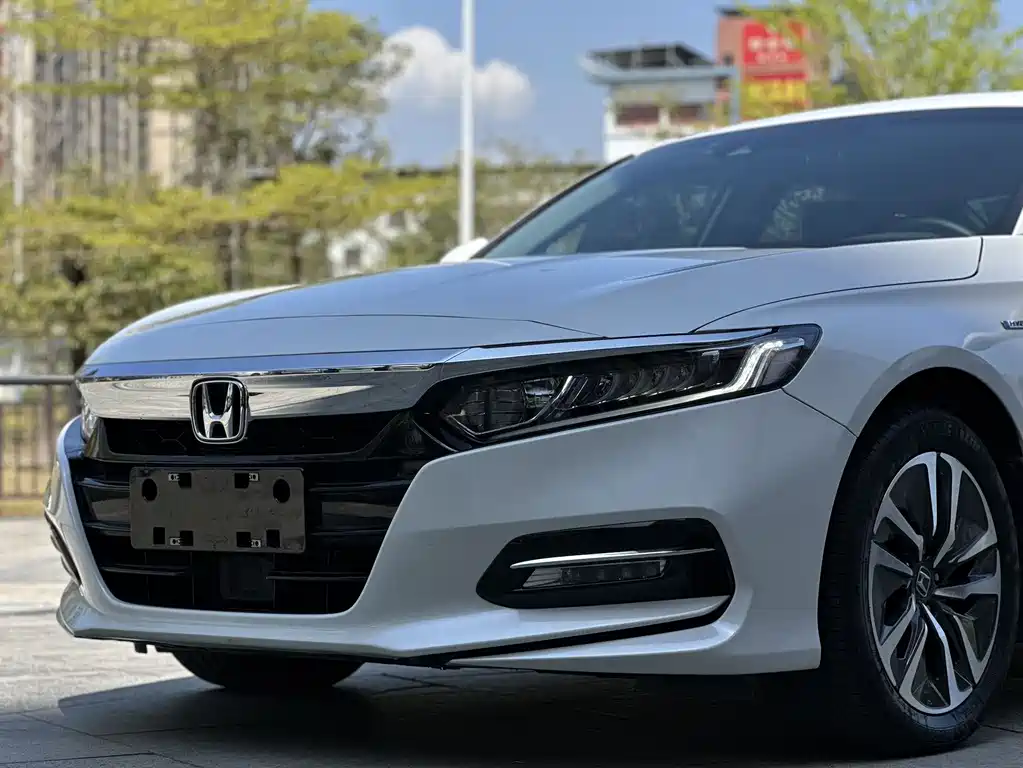 Honda Accord 2021 — фото 10