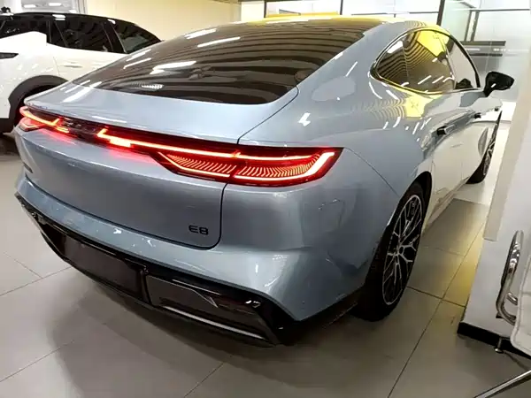 Geely Galaxy E8 2025