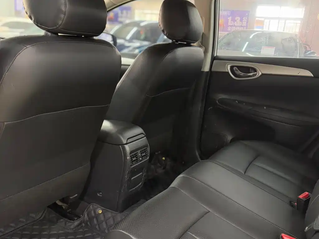 Nissan Sylphy 2019 — фото 10