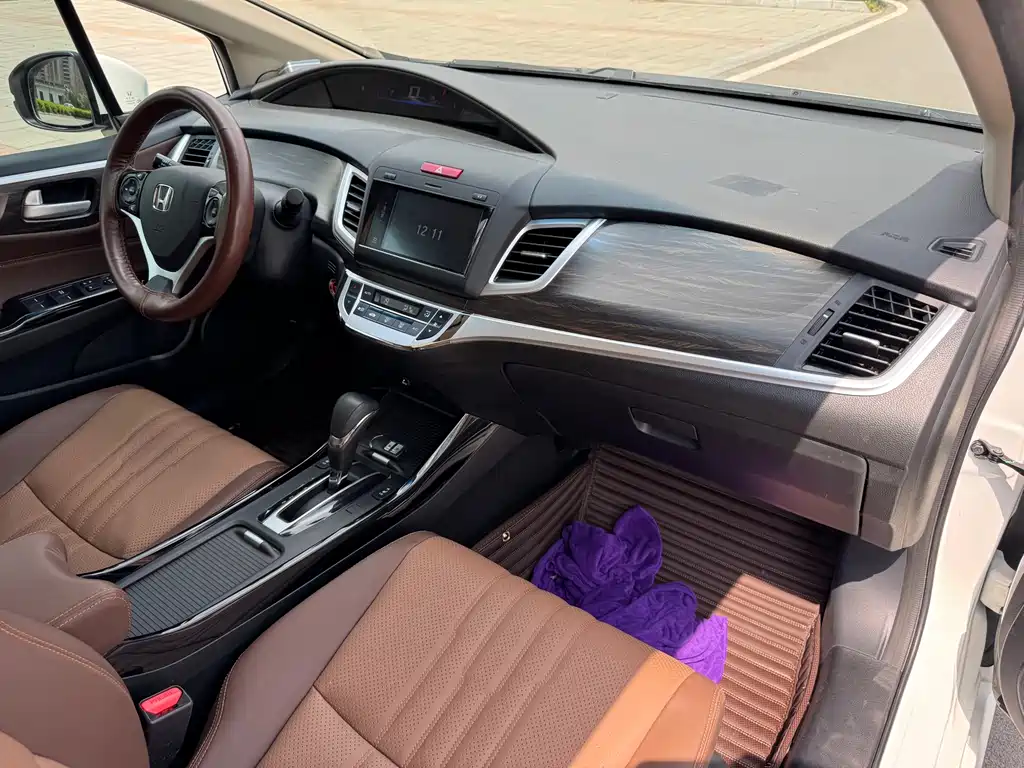 Honda Jade 2018 — фото 18
