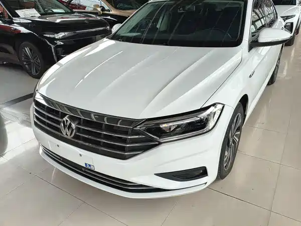 Volkswagen Sagitar 2022