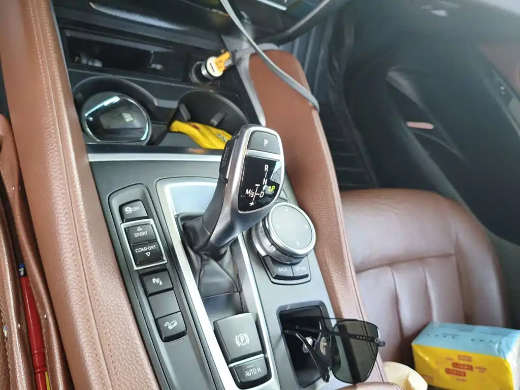 BMW X6 2015 — фото 15