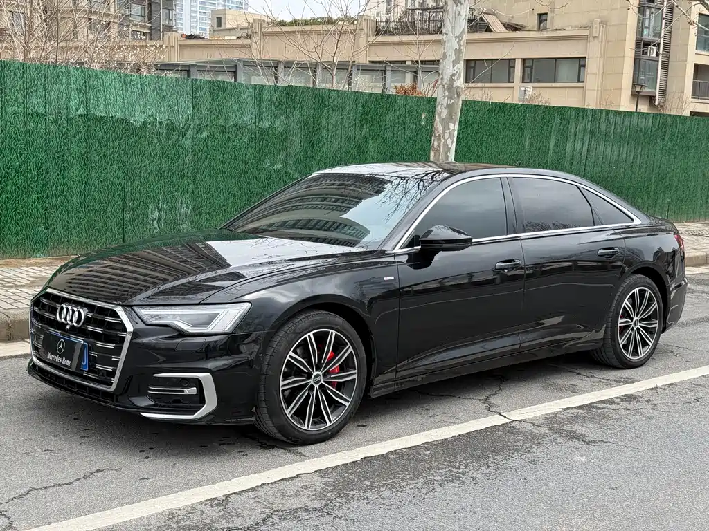 Audi A6L 2026 — фото 1