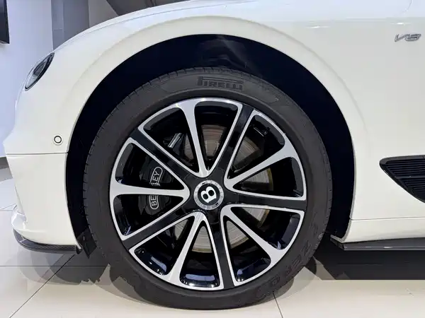 Bentley Continental 2020