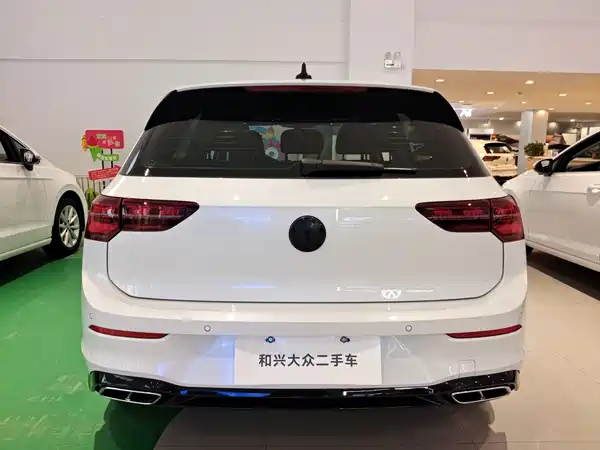 Volkswagen Golf 2022