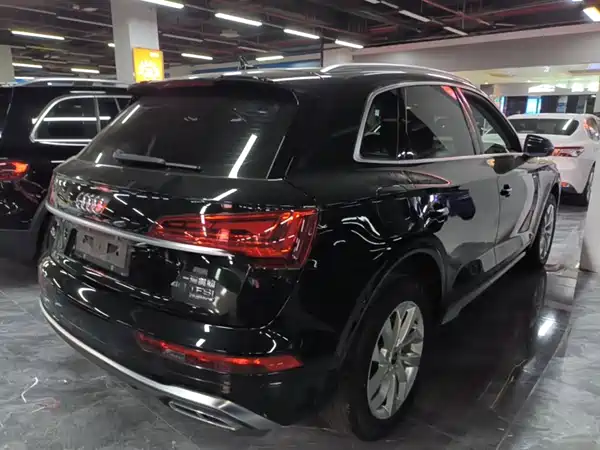 Audi Q5L 2022