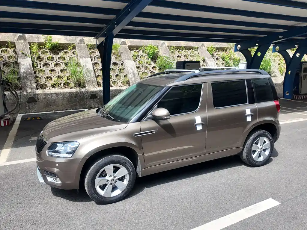 Skoda Yeti 2018 — фото 34