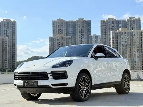 Porsche Cayenne 2022