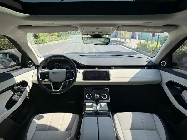 Land Rover Range Rover Evoque 2023