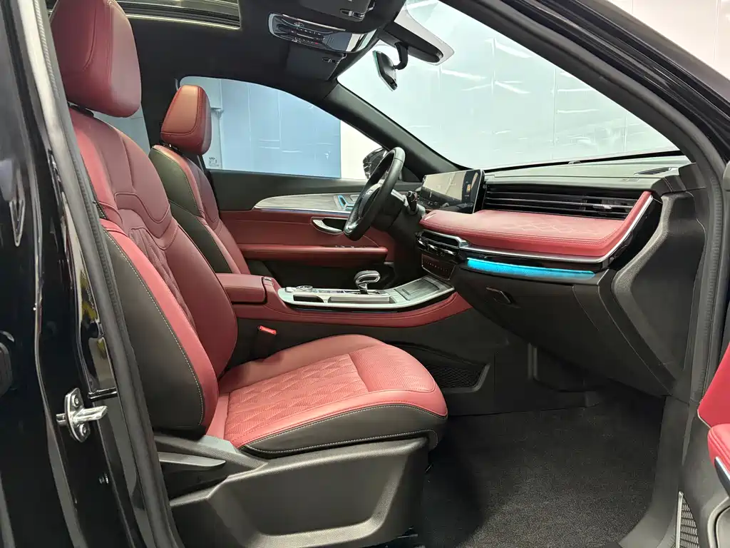 Jetour X70 PLUS 2023 — фото 14