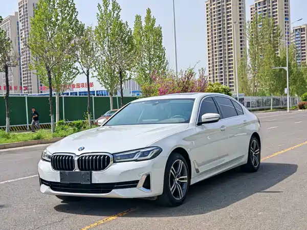 BMW 5 Series 2022