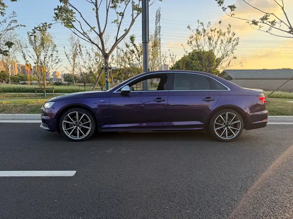 Audi S4 2018 — фото 8