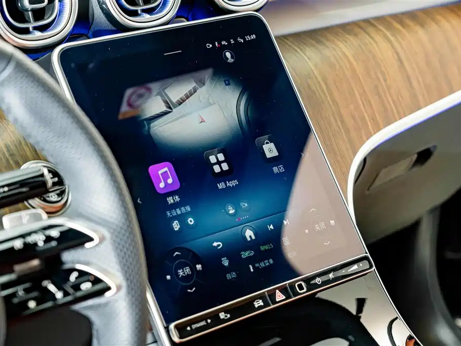 Mercedes-Benz GLC 2025 — фото 12