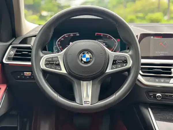 BMW 3 Series 2021