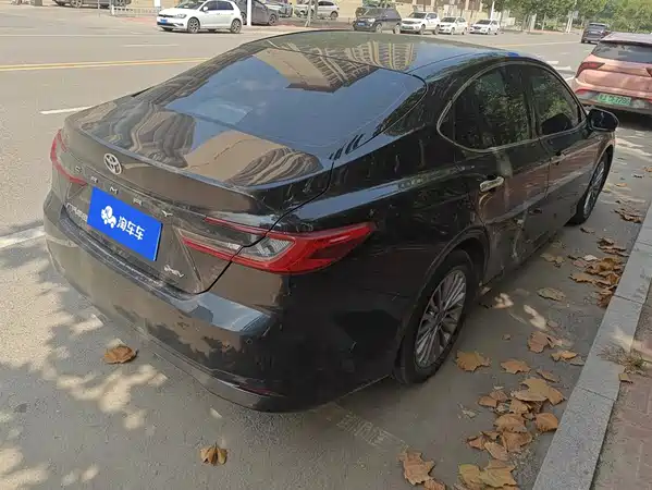 Toyota Camry 2025