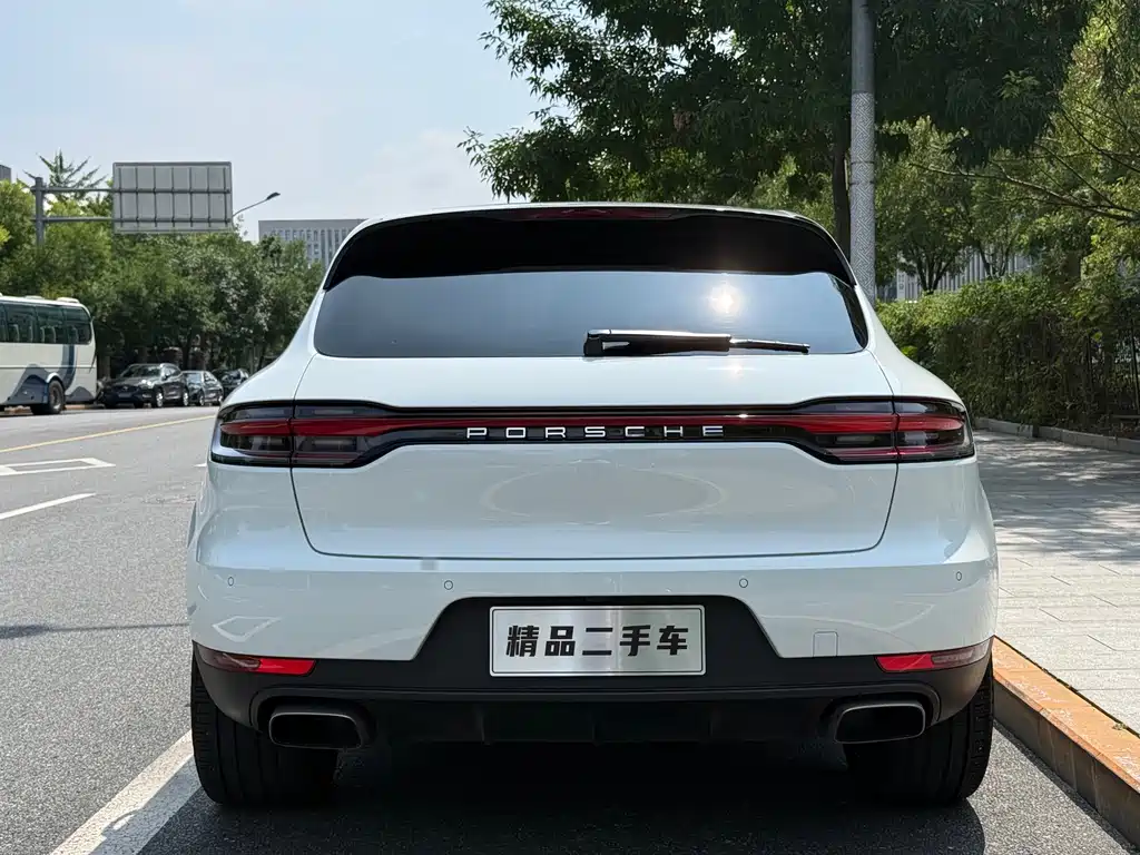 Porsche Macan 2020 — фото 27