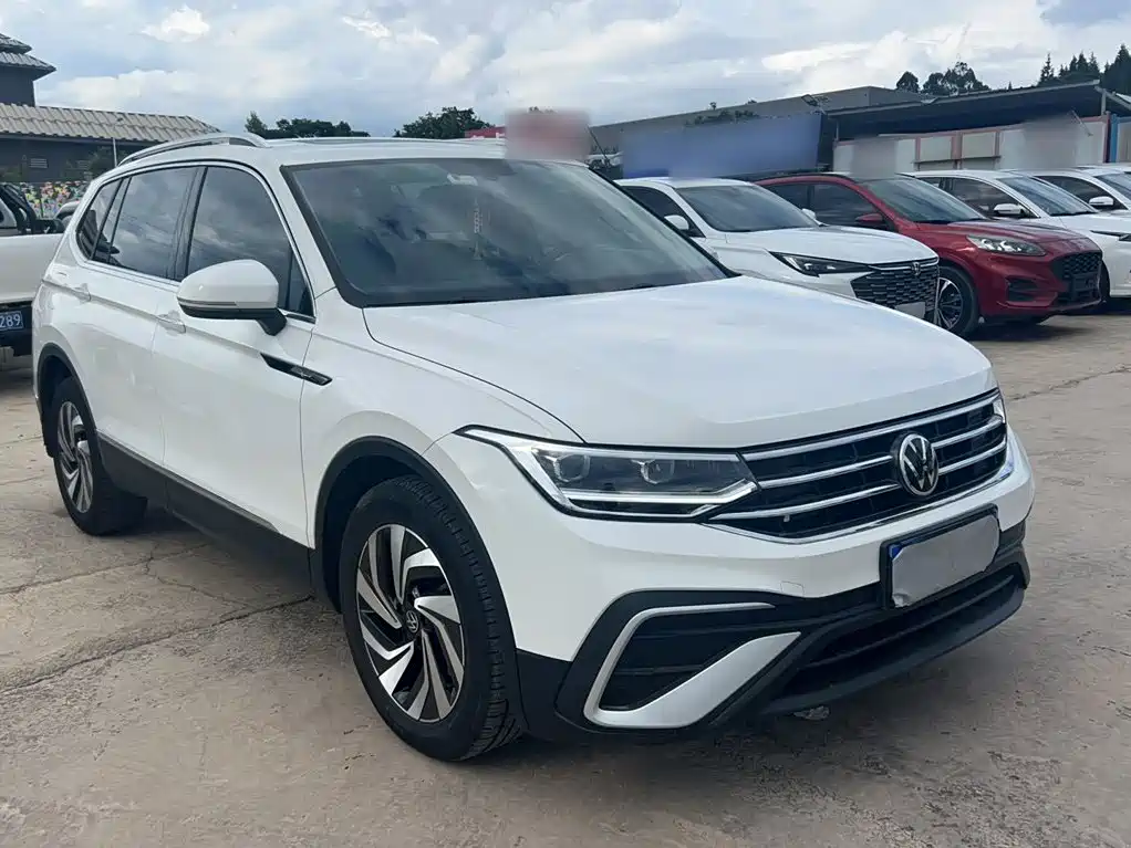 Volkswagen Tiguan L 2022 — фото 7