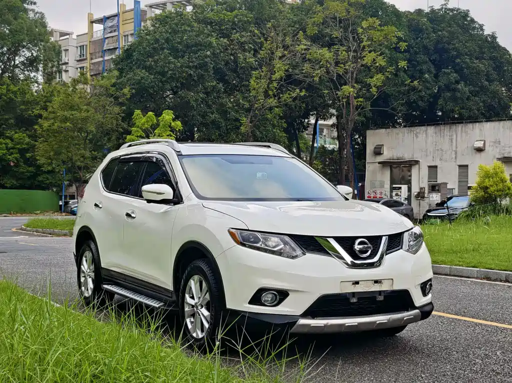 Nissan X-Trail 2015 — фото 3