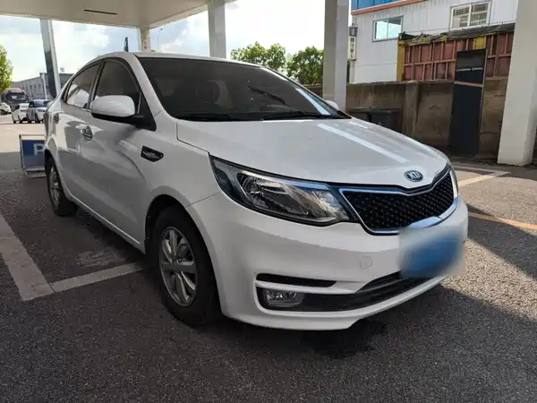 Kia K2 2015