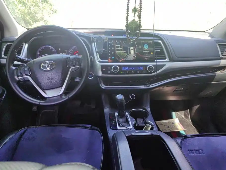 Toyota Highlander 2019 — фото 12