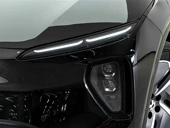 NIO ES6 2025