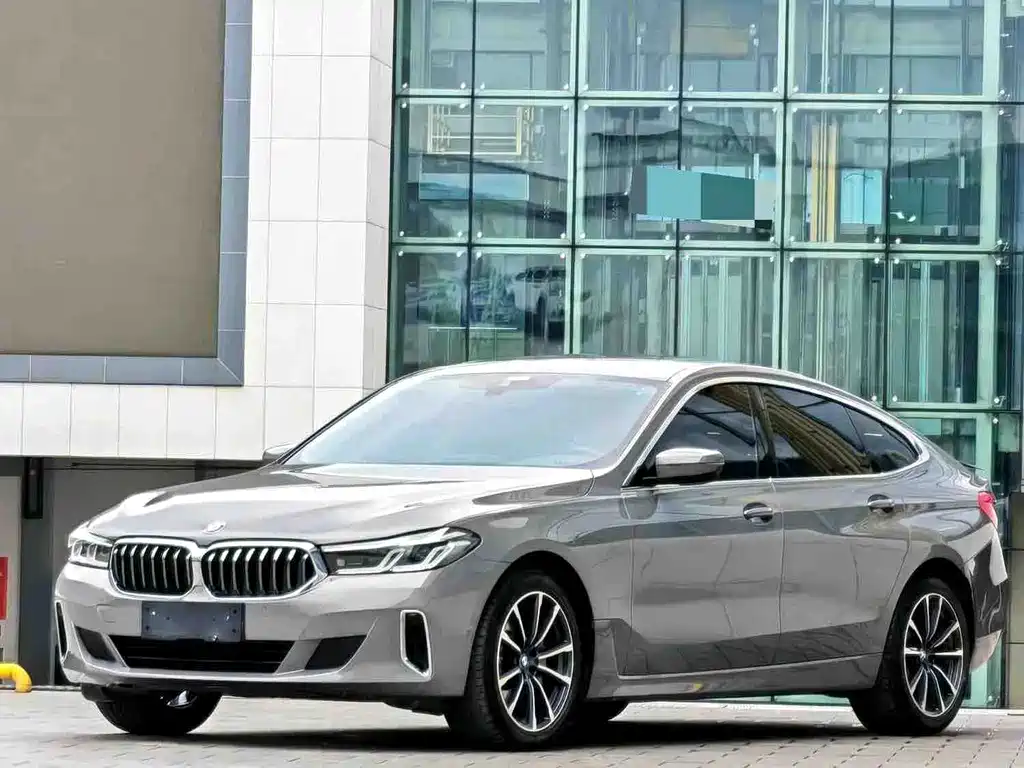BMW 6 Series GT 2022 — фото 1