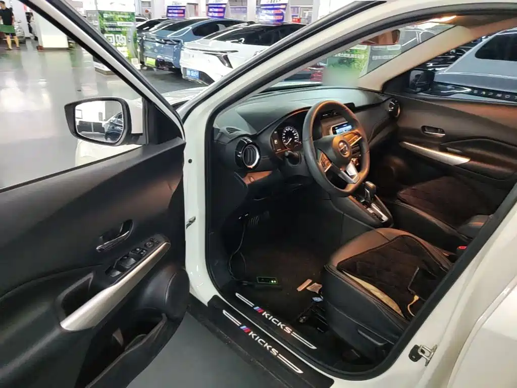 Nissan Kicks 2020 — фото 16