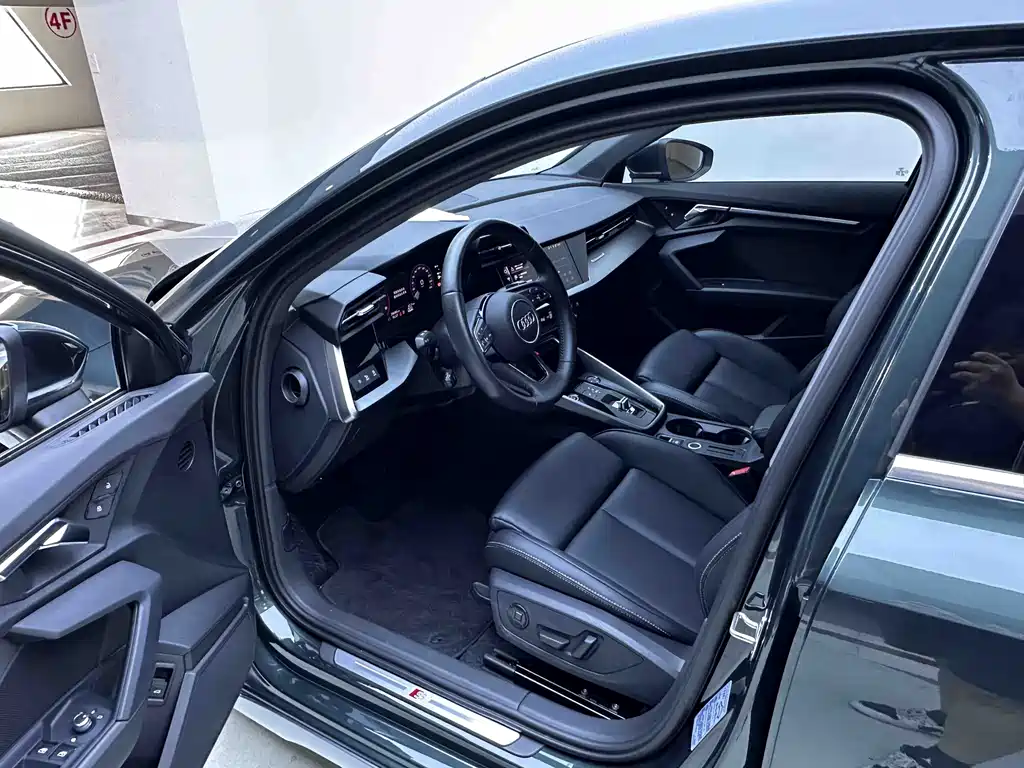 Audi A3 2022 — фото 12