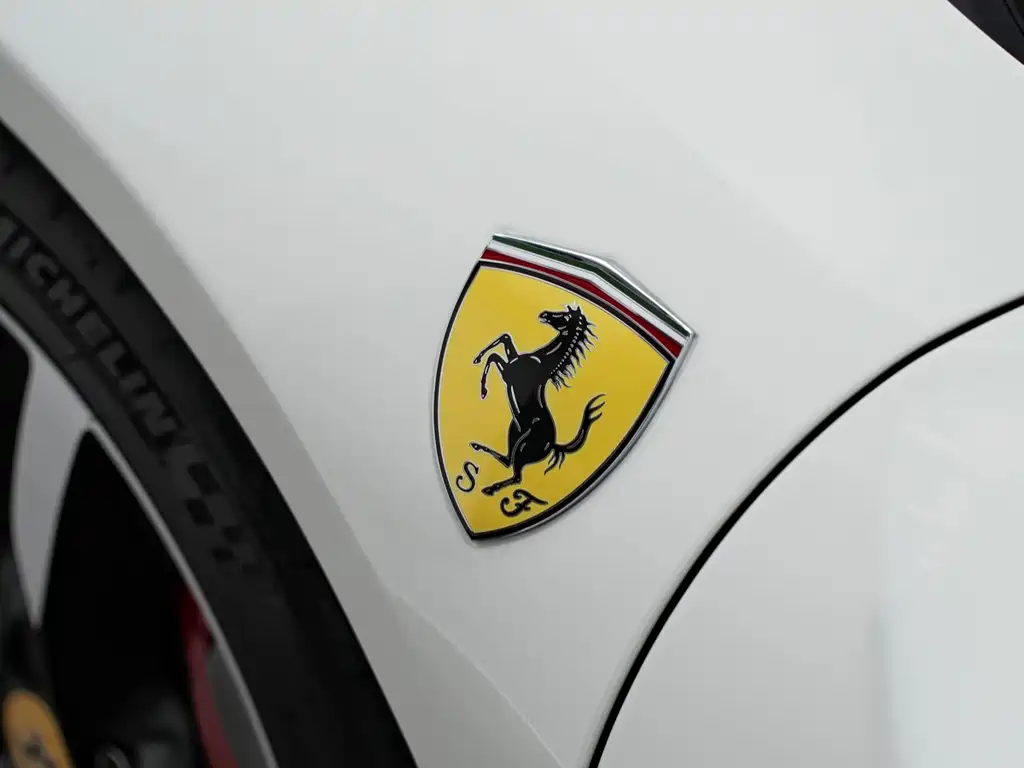 Ferrari SF90 2025 — фото 6