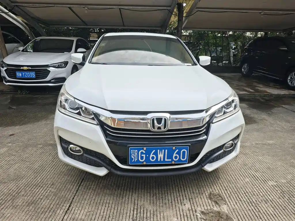 Honda Accord 2017 — фото 2
