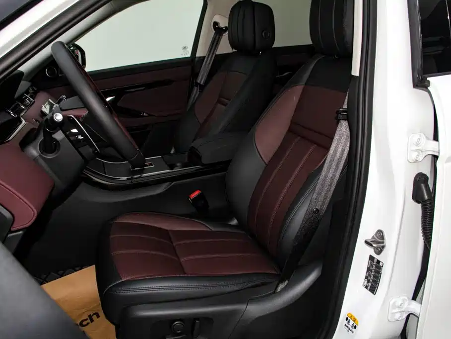 Land Rover Range Rover Evoque 2025 — фото 18