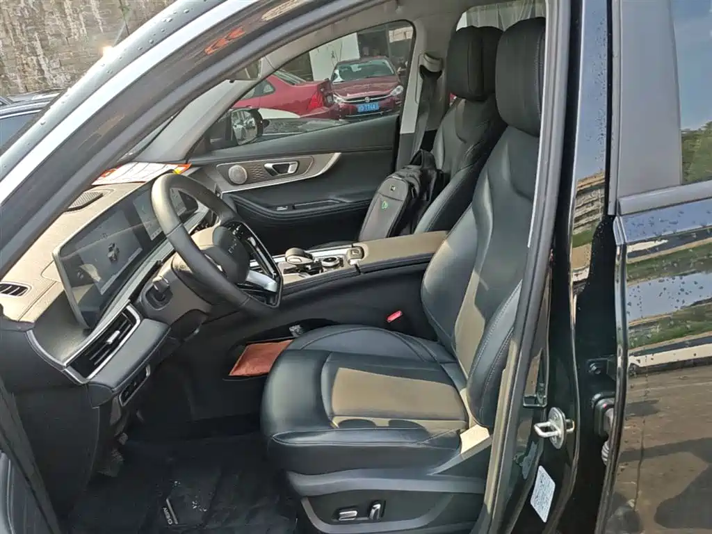 Chery Tiggo 8 PRO 2025 — фото 15