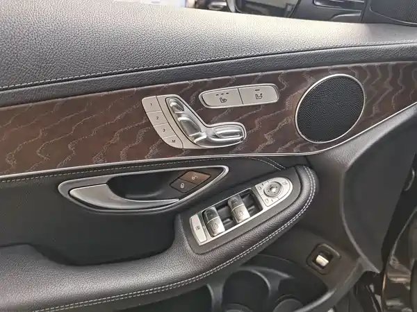 Mercedes-Benz GLC 2020