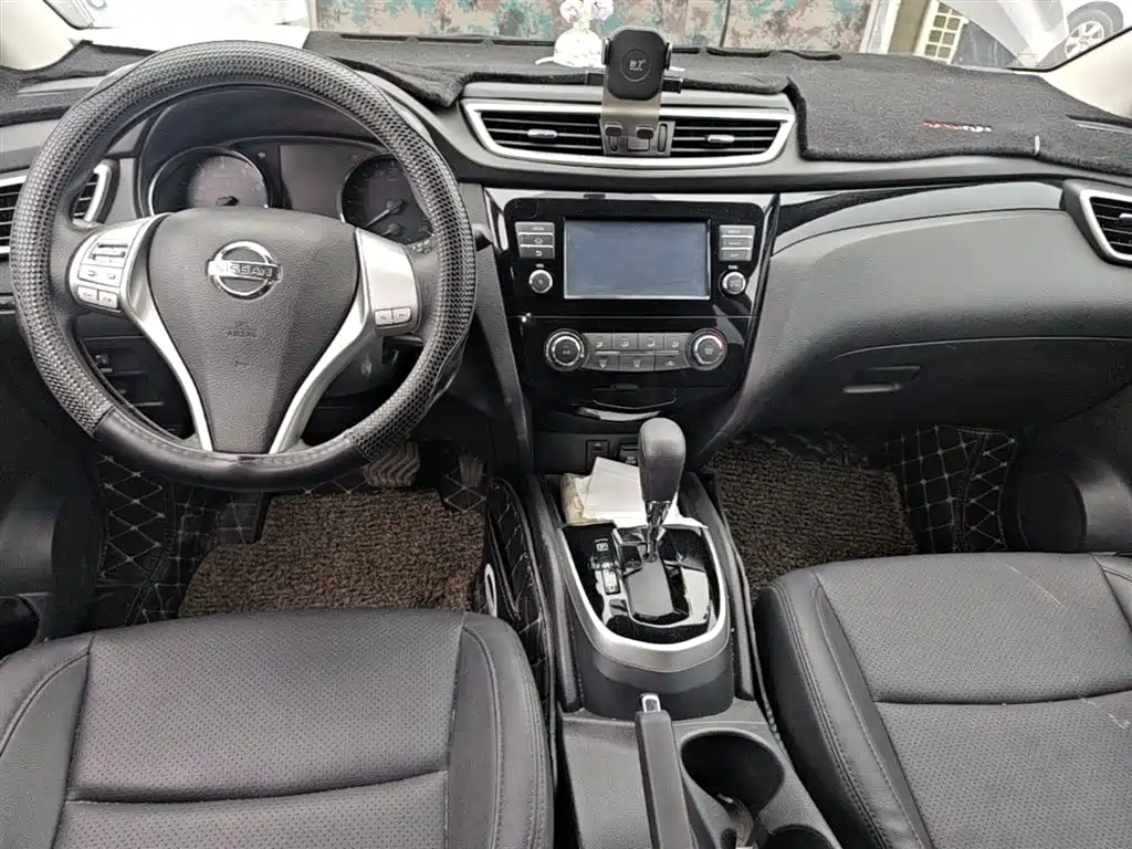 Nissan Qashqai 2018 — фото 10