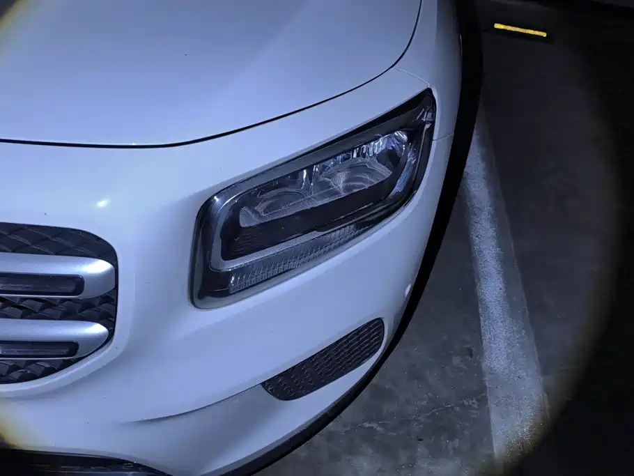 Mercedes-Benz GLB 2020