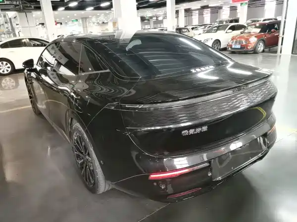 Zeekr 007 2024