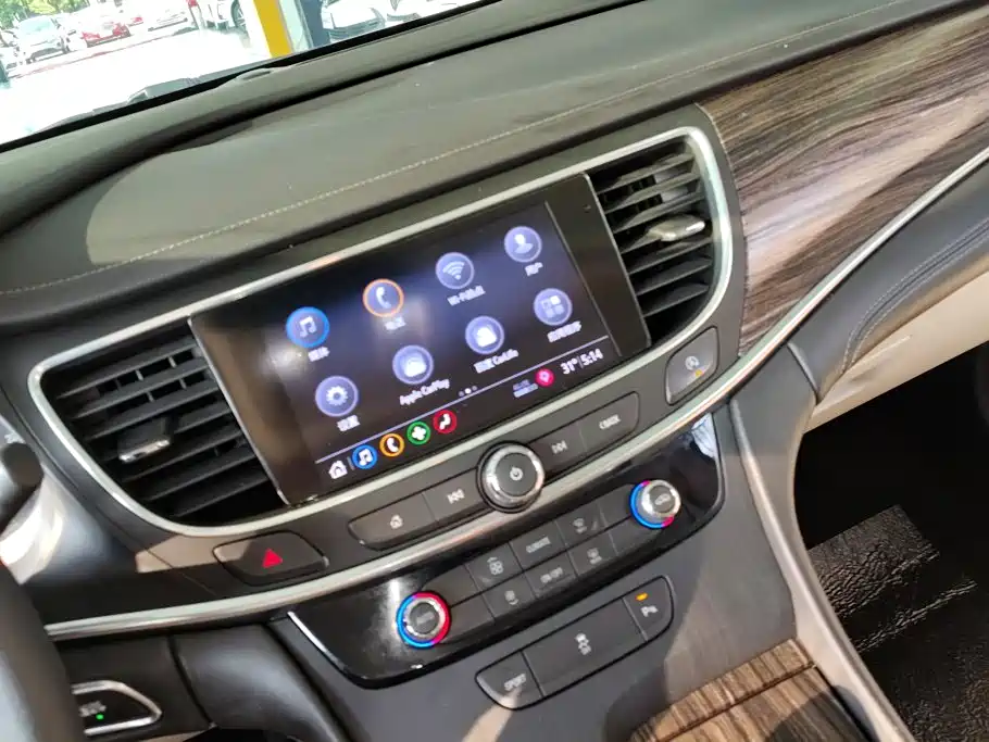 Buick LaCrosse 2020 — фото 13