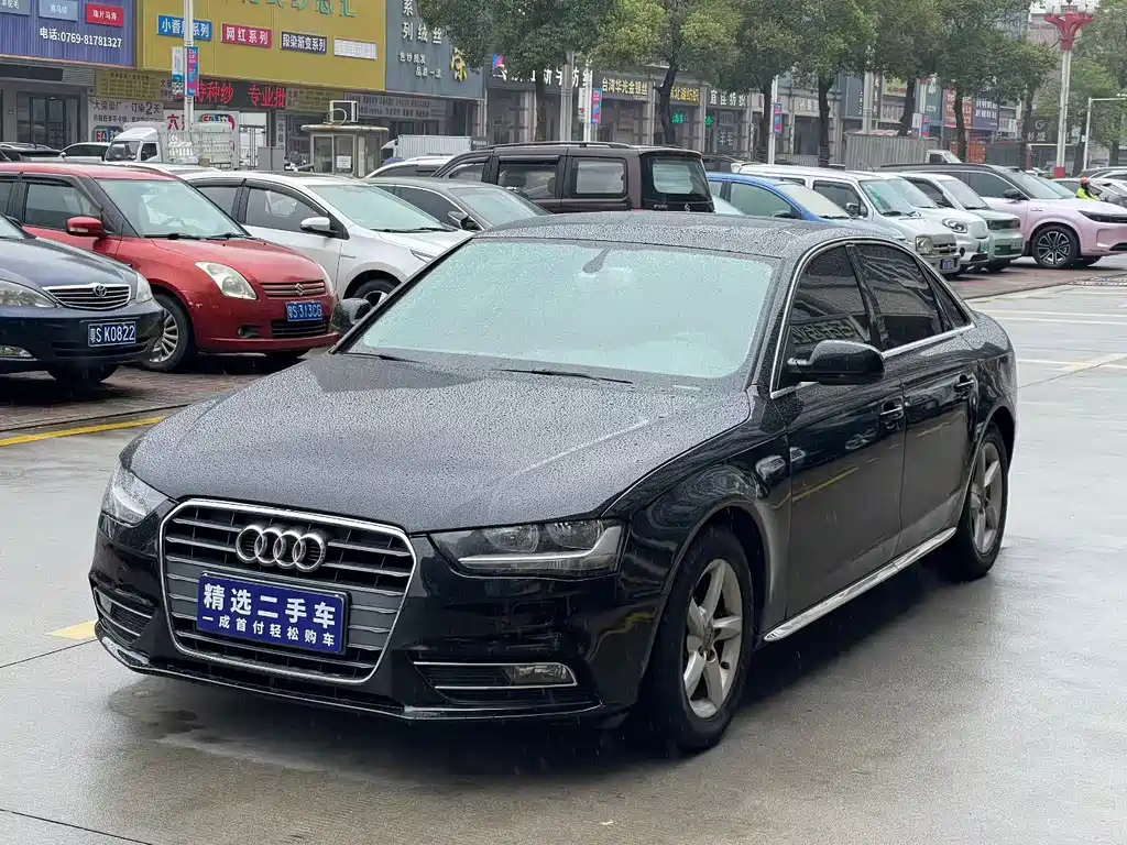 Audi A4L 2014