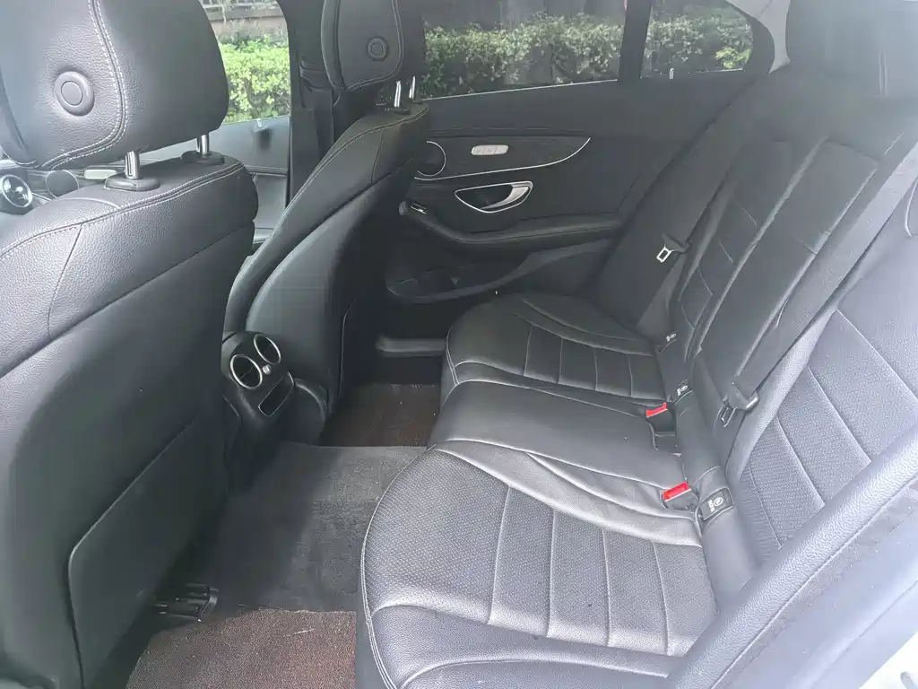 Mercedes-Benz C-Class 2019 — фото 18