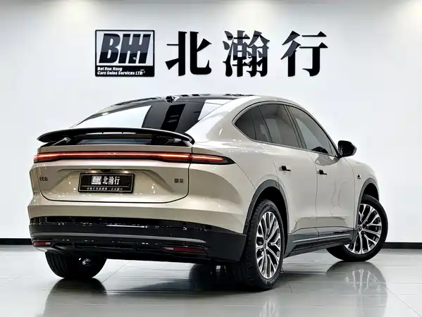 NIO EC6 2025