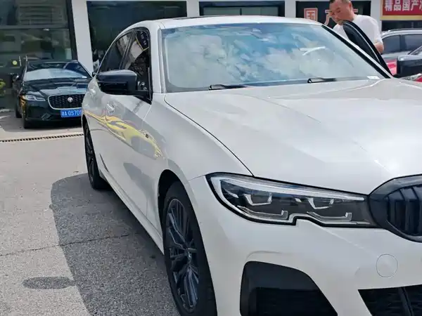 BMW 3 Series 2020