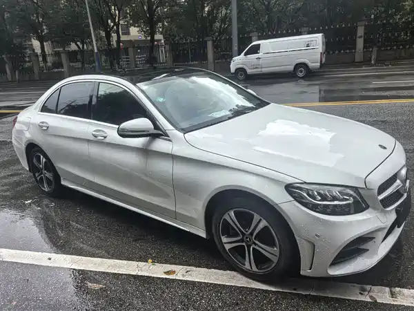 Mercedes-Benz C-Class 2019