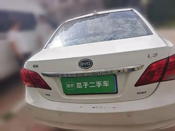 BYD L3 2014